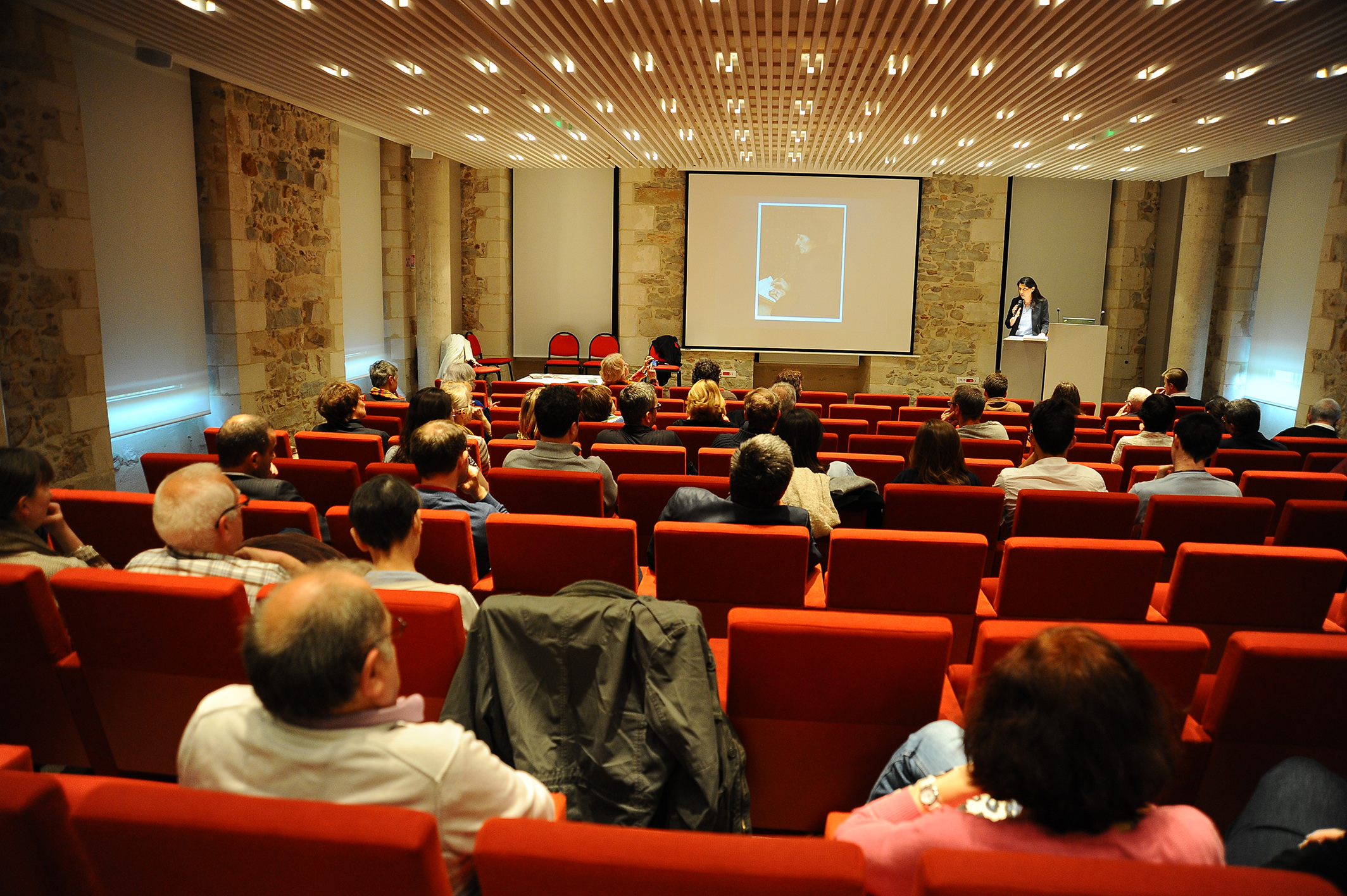 Conférence : le vitrail civil, demeures privées, grands magasins, constructions publiques