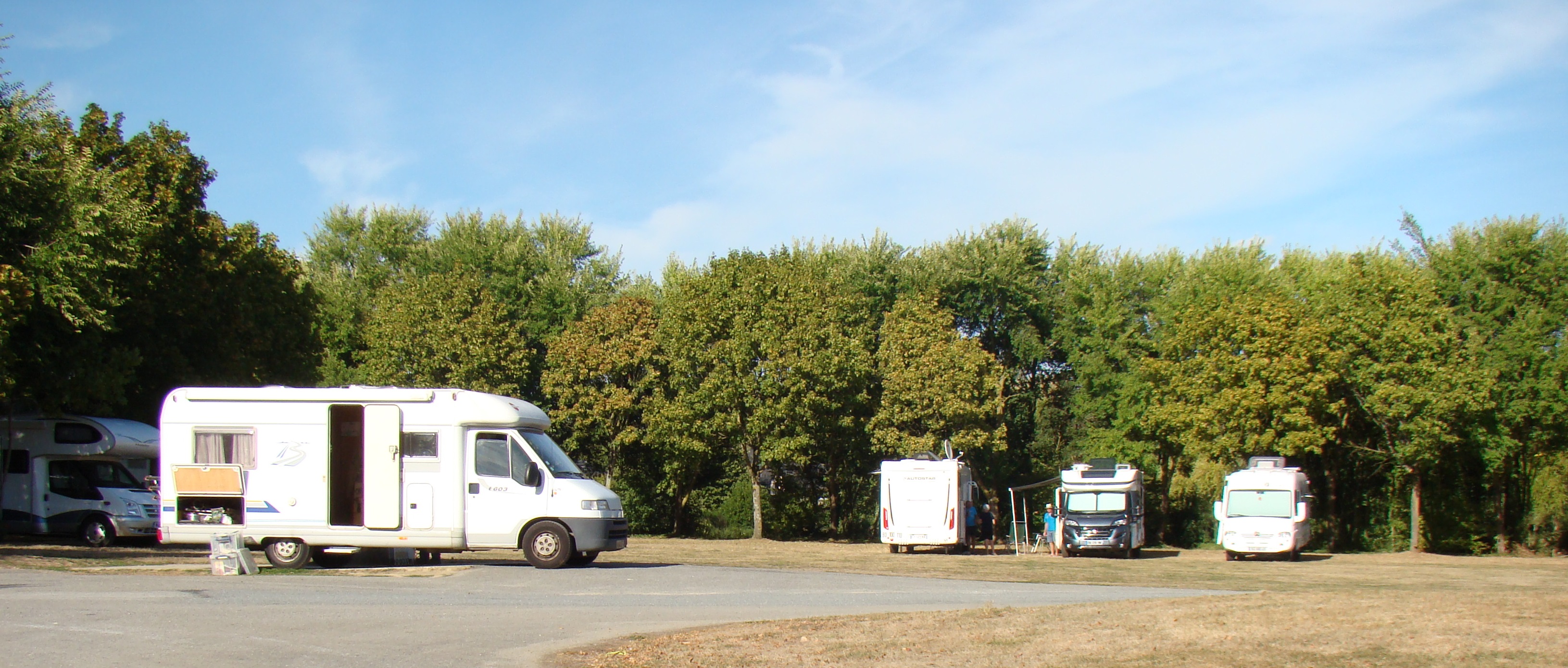 Aire de camping-cars Villiers-Charlemagne — photo 5