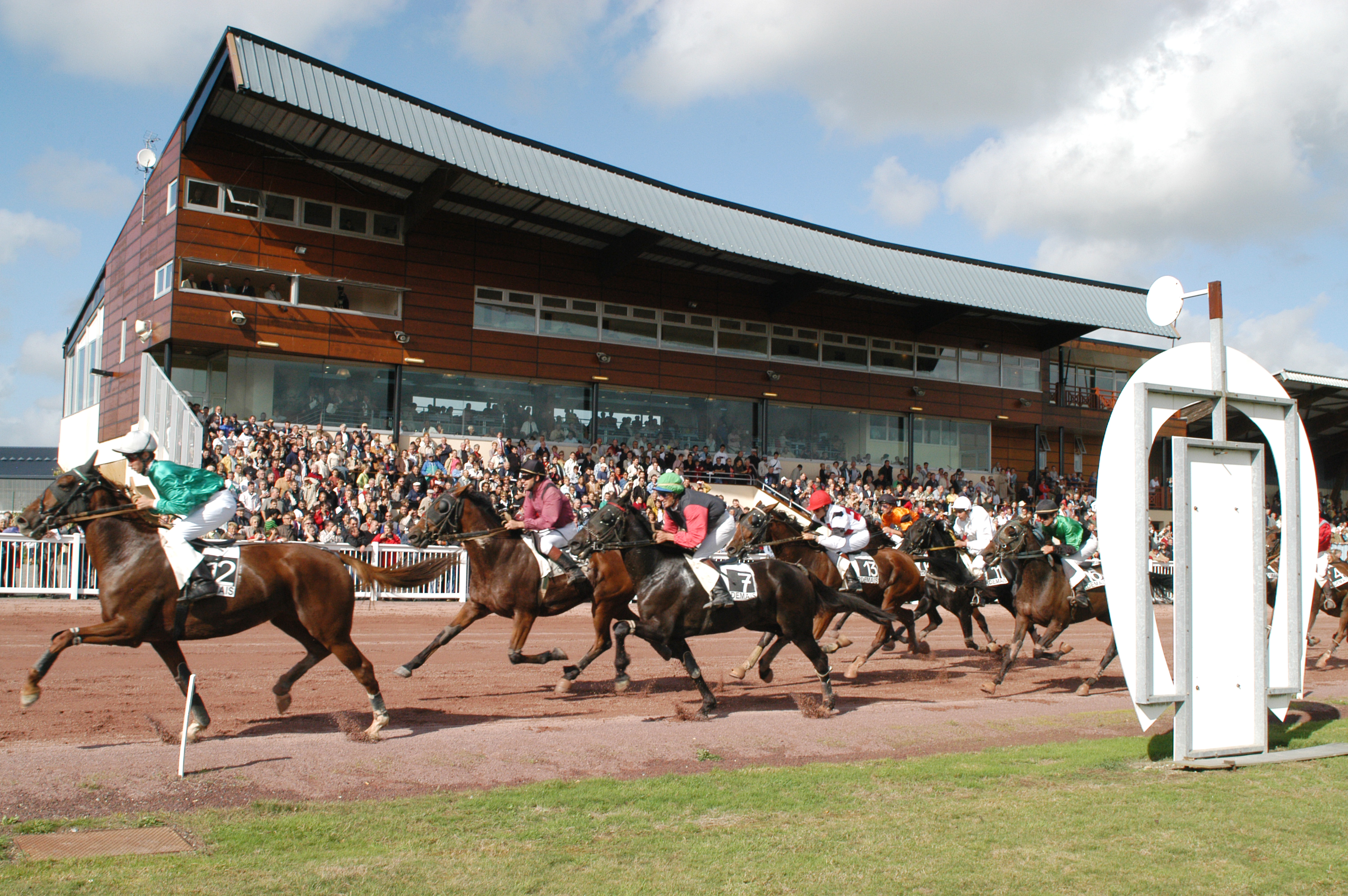 Hippodrome - PMU Cordemais P36