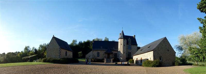 PCU53- Manoir de Pierre Fontaine2